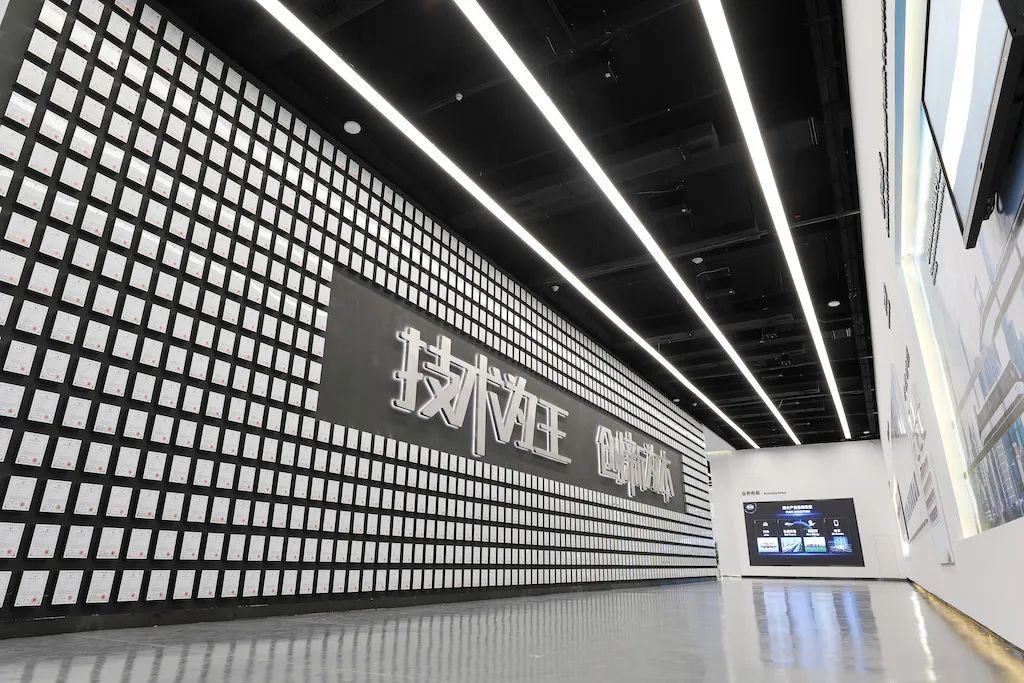 3万应届生入职，比亚迪“人才长期主义”成就车市王者地位