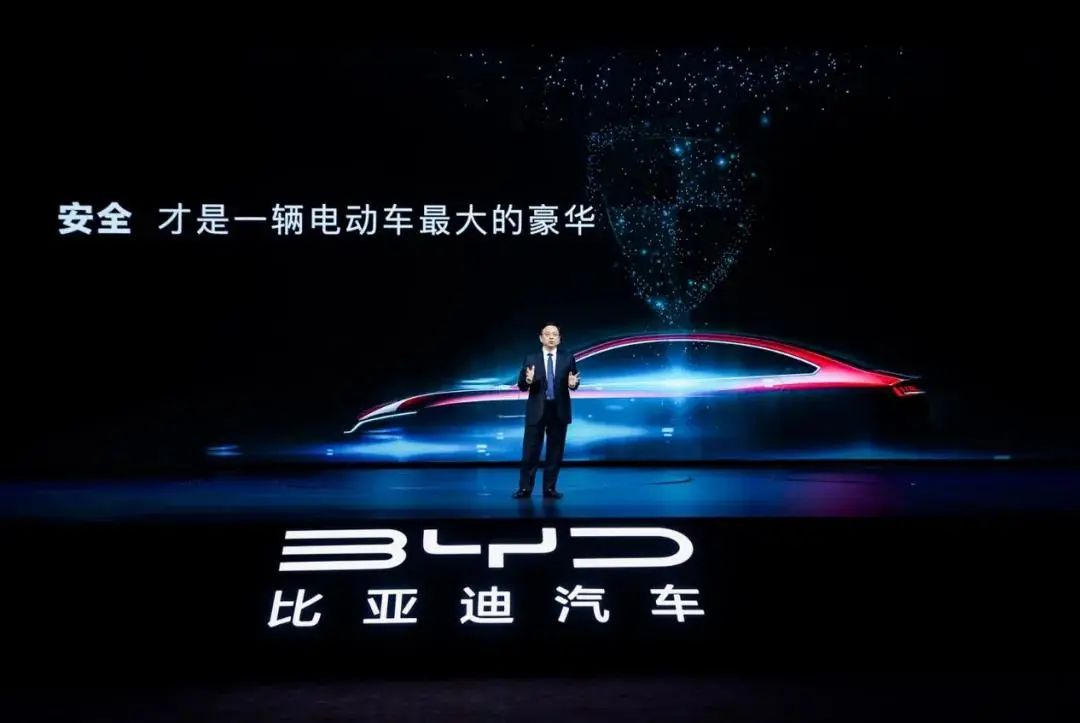 车内摄像头泄露隐私？比亚迪告诉你这样做