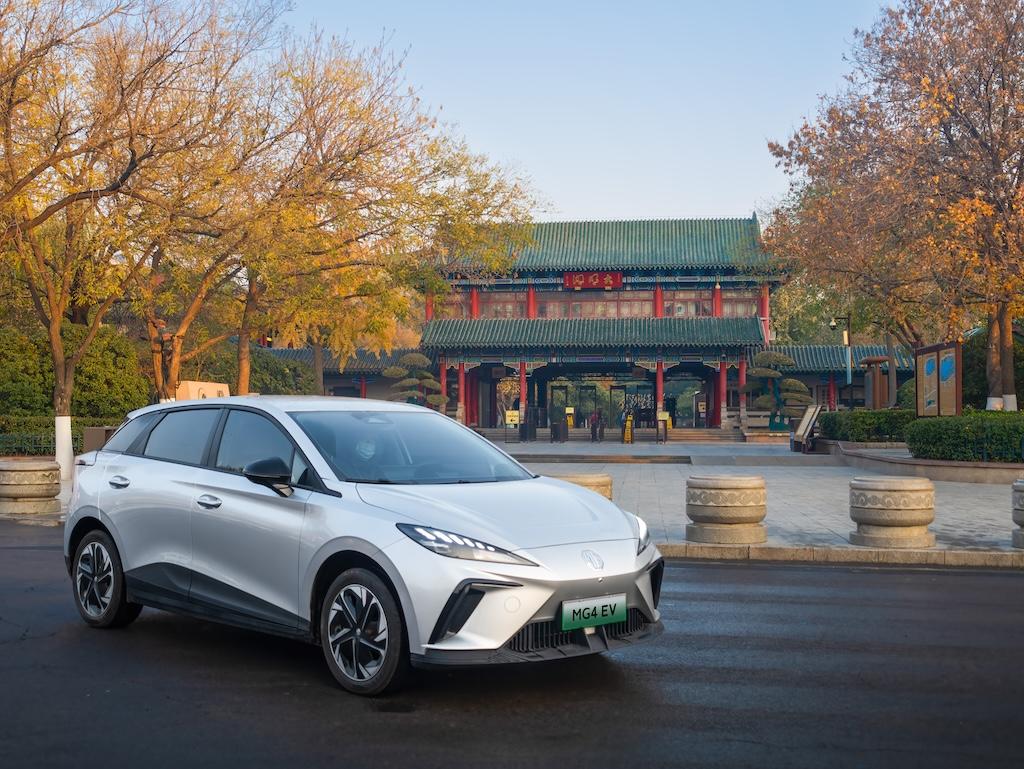 看欧洲五星级安全背后细节 MG4 EV“全能驾控 冠军征城”济南试驾