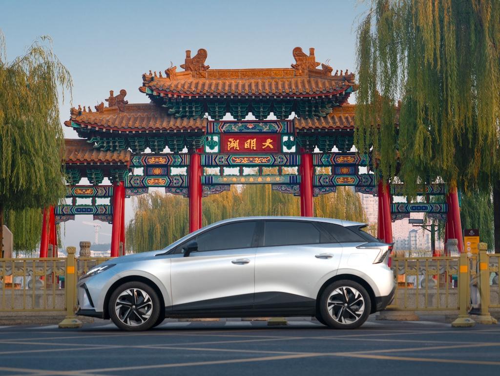 看欧洲五星级安全背后细节 MG4 EV“全能驾控 冠军征城”济南试驾