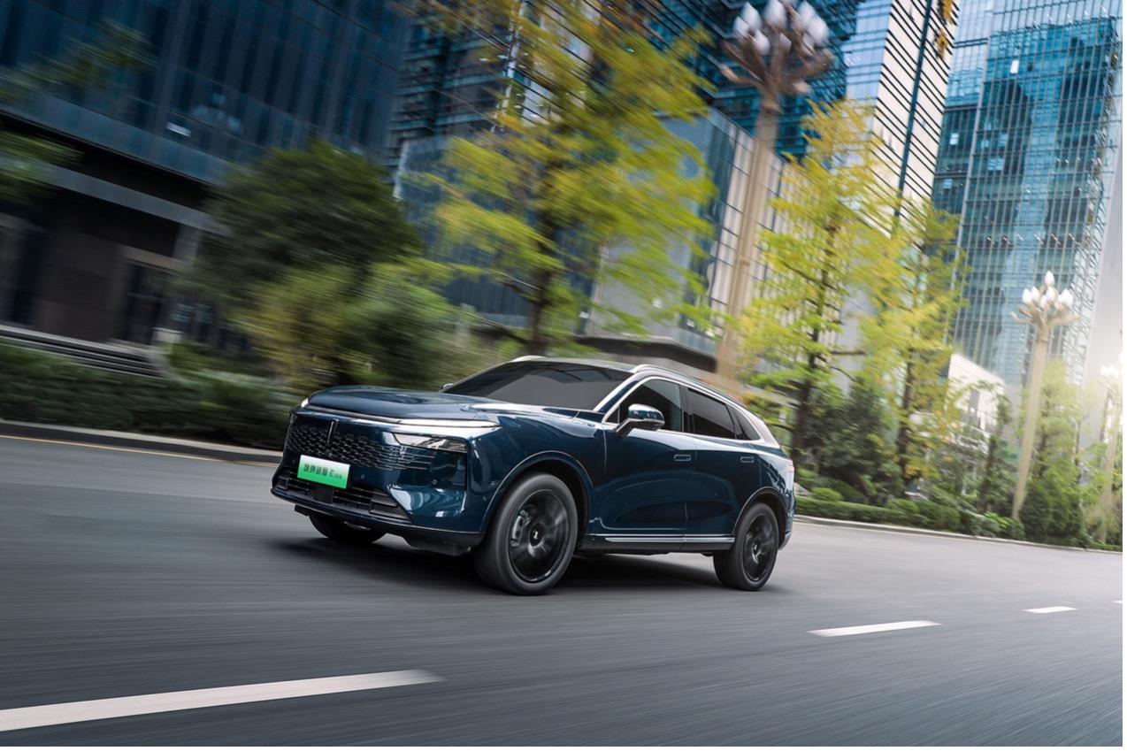 大五座旗舰电动 SUV 魏牌新摩卡 Hi4 焕新上市