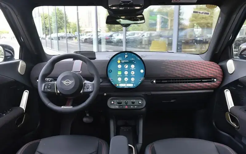 6年出了2款车，光束汽车MINI ACEMAN用车标贩卖情怀？