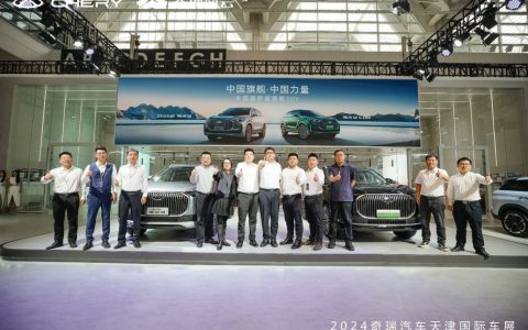 树立20万级自主旗舰价值新标杆，2025款瑞虎9油电双车上市