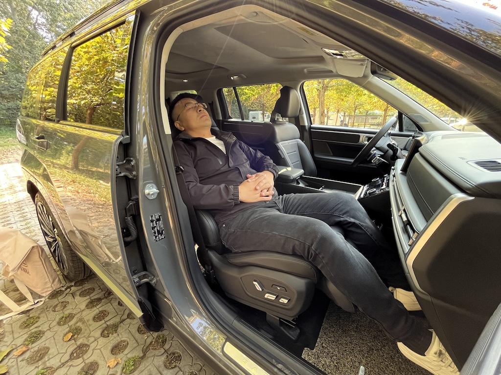 国内鲜有的轻野SUV——试驾北京现代第五代胜达