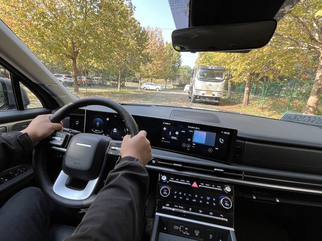 国内鲜有的轻野SUV——试驾北京现代第五代胜达