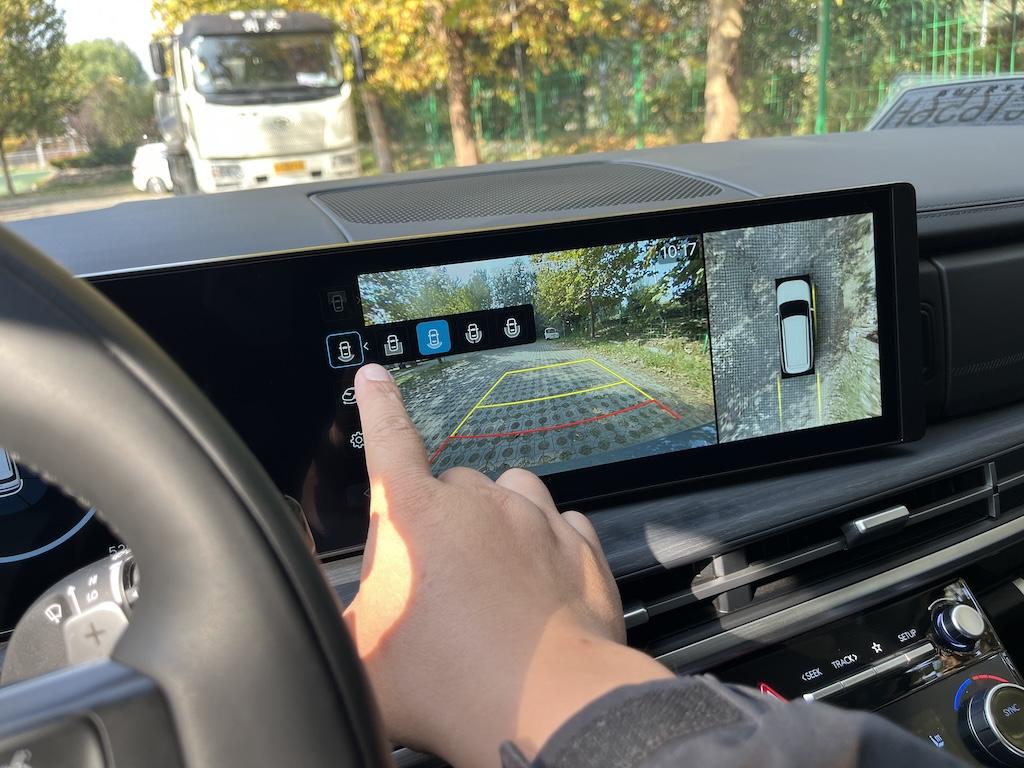 国内鲜有的轻野SUV——试驾北京现代第五代胜达