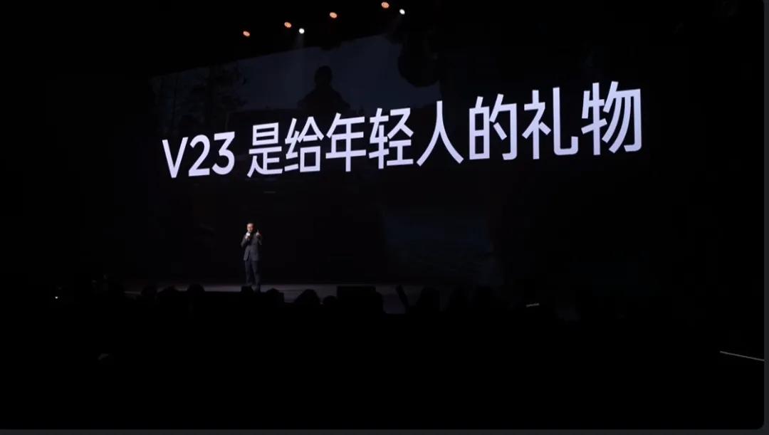 主打玩乐但动力弱，“电动小G”iCAR V23能爆款吗