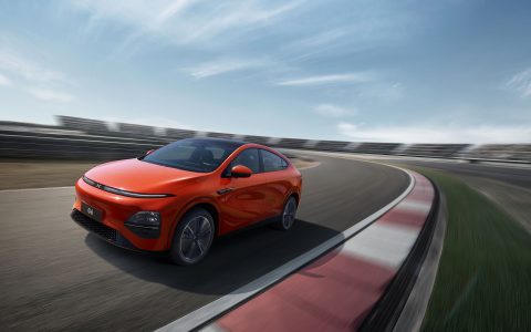 你信不信？年底购车仅凭这几点，小鹏G6碾压式胜出特斯拉Model Y