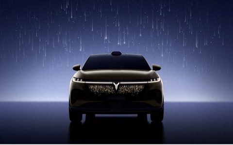 25万级最强华为纯电SUV，全新岚图知音亮相