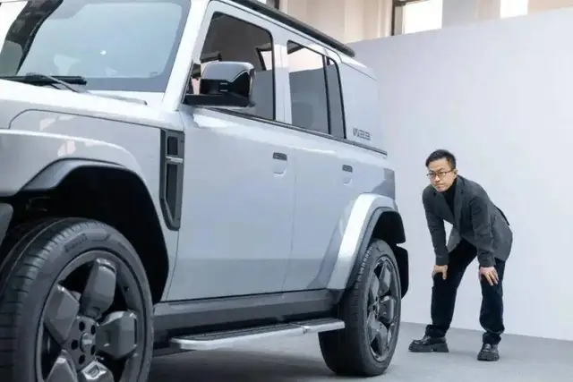 iCAR V23改款涨价引热议，互联网思维造车也有副作用