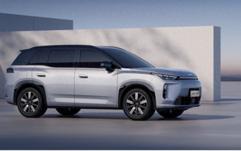 国民增程大五座SUV 12.68万起！埃安i60开启预售