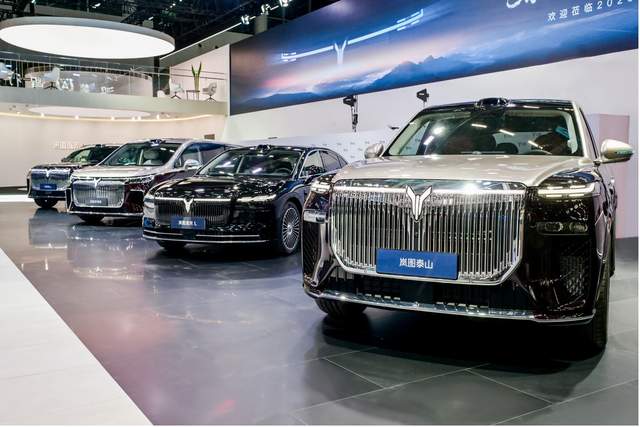 国产超豪华MPV天花板!岚图梦想家山河70.99万元上市