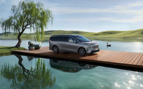 900V 6C超快充，别克至境世家纯电版上市，售价48.99万元