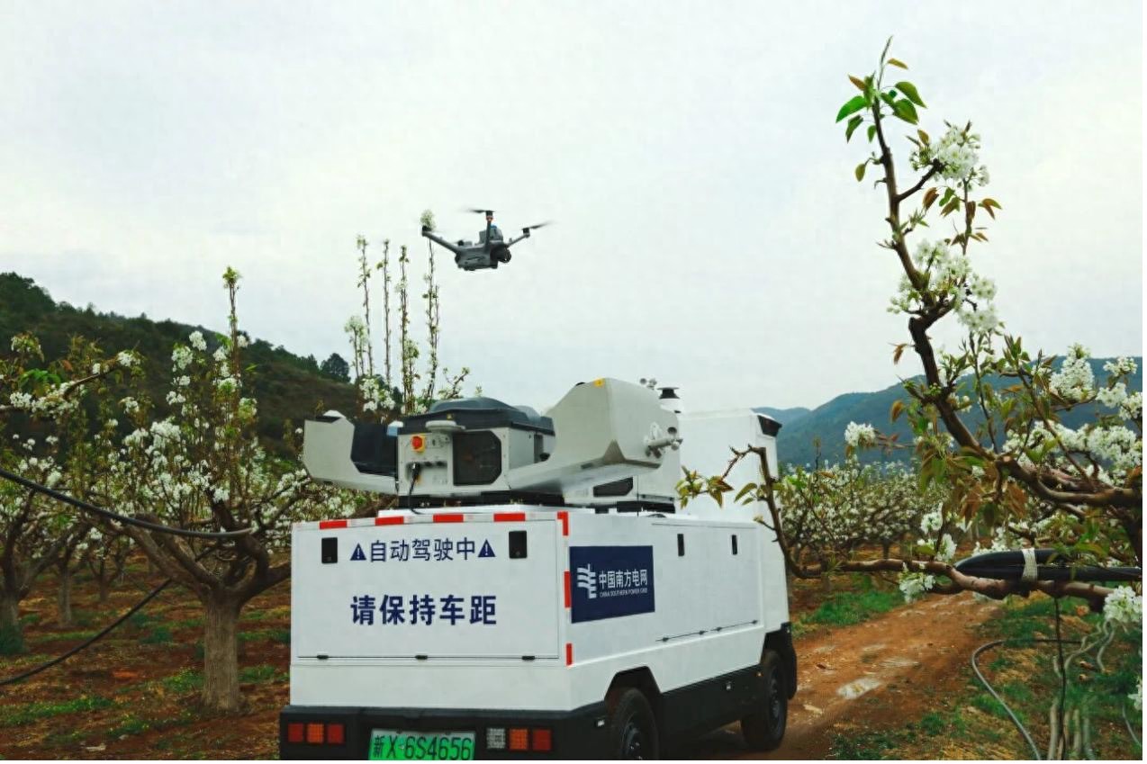 新石器无人车驶入各地电网，助力巡检智能化