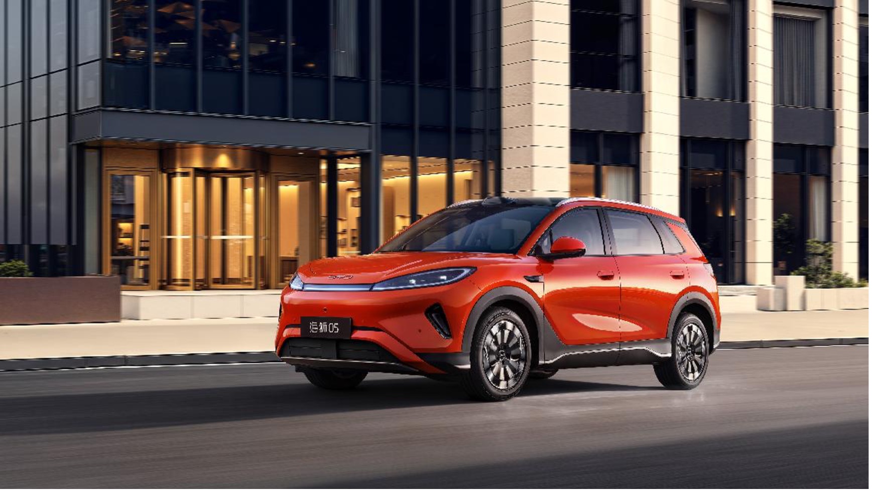 “都市智趣SUV”比亚迪全新海狮05上市 9.79万元起售