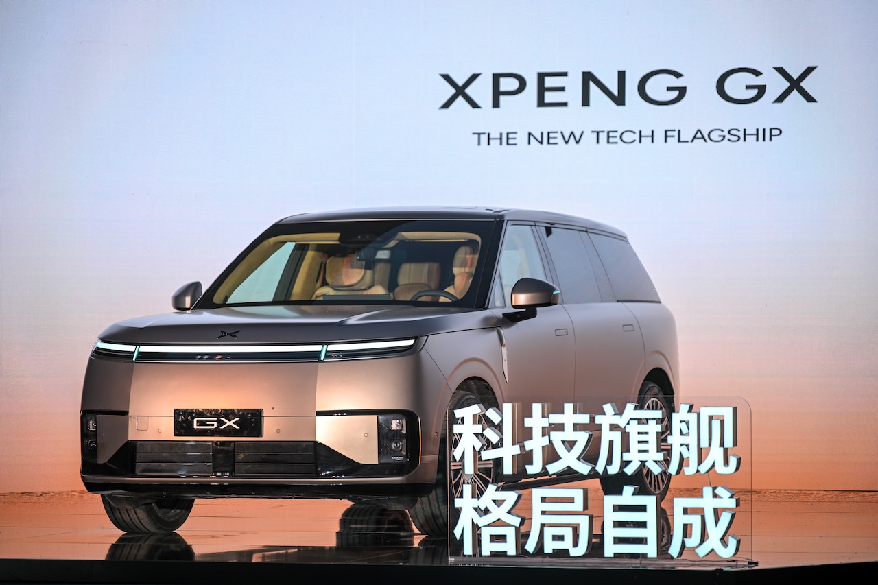 小鹏GX正式上市，限时权益价26.98万元起
