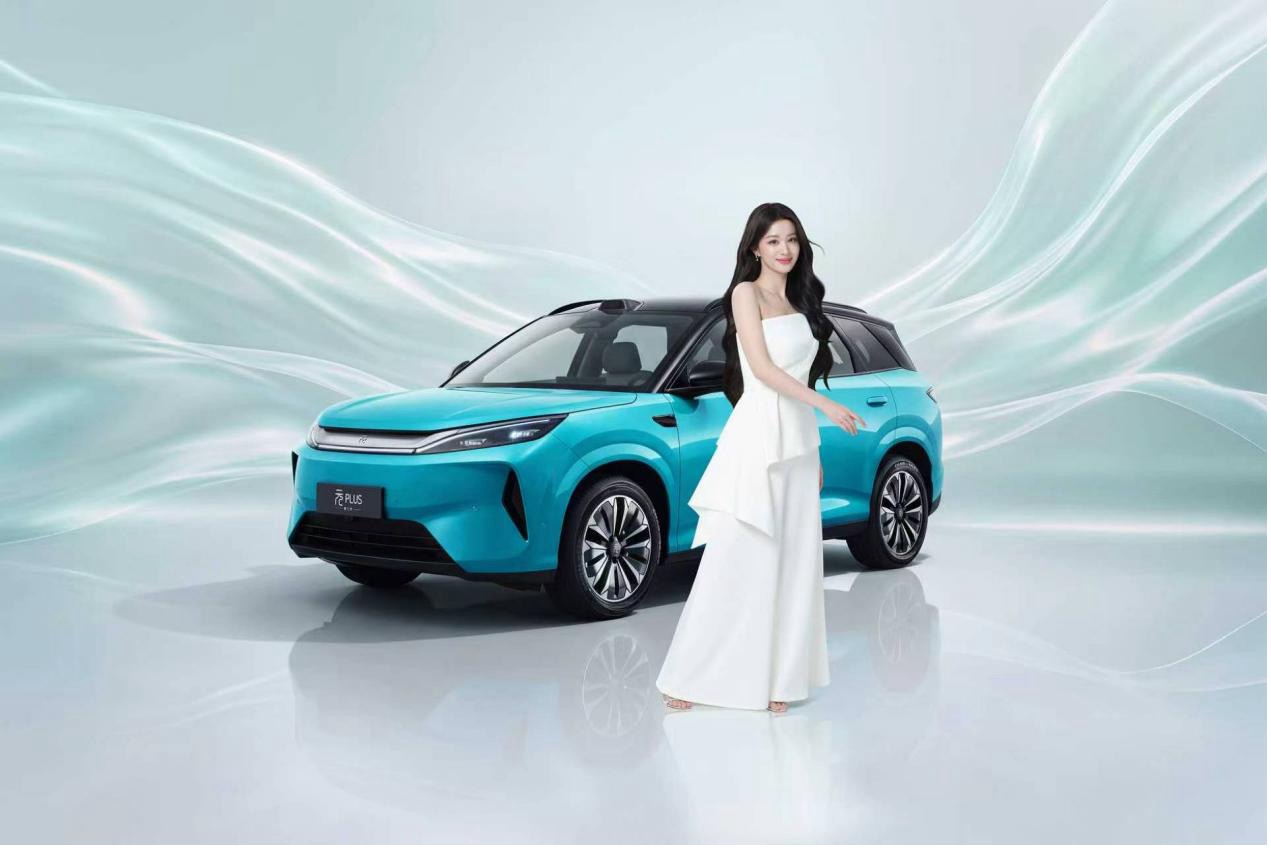 定义A级SUV新标杆 第三代元PLUS 11.99万元起售