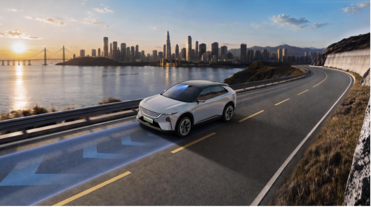 MAZDA EZ-60激光版上市 2026长安马自达粉丝盛典启幕