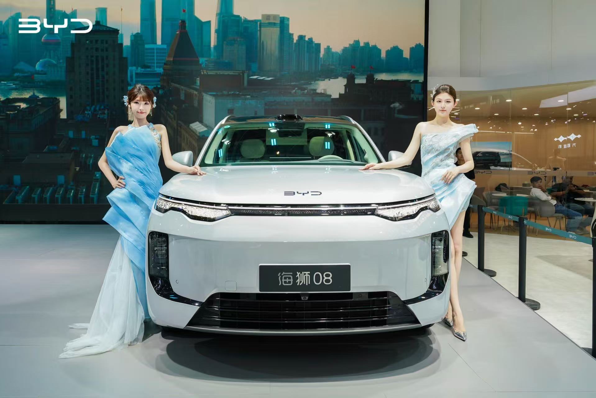 比亚迪大汉携手海狮08共同闪耀2026石家庄车展