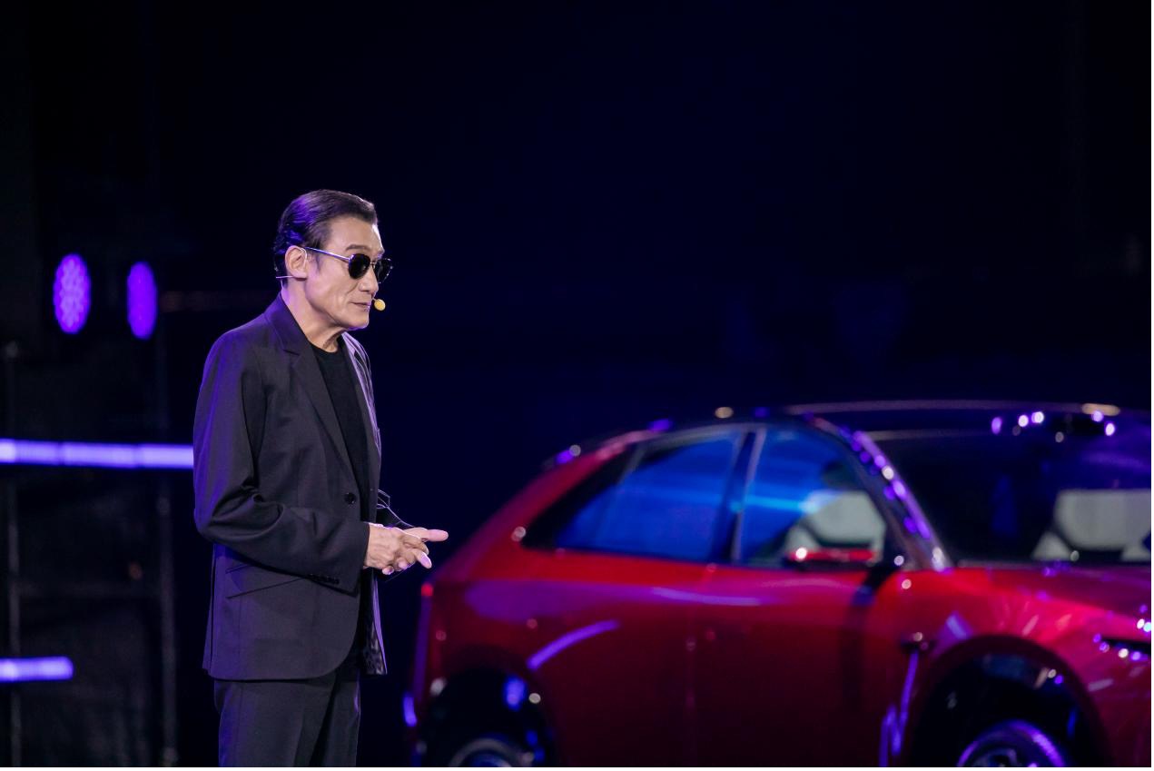 MAZDA EZ-60激光版上市 2026长安马自达粉丝盛典启幕